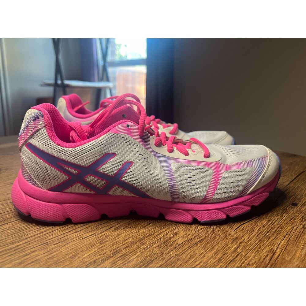 NWT Asics Gel-Sonoma Women's Size 8 Trail Running Shoes Pink Purple White